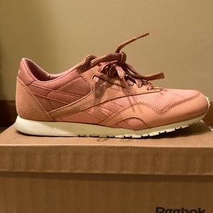 Reebok’s for sale
